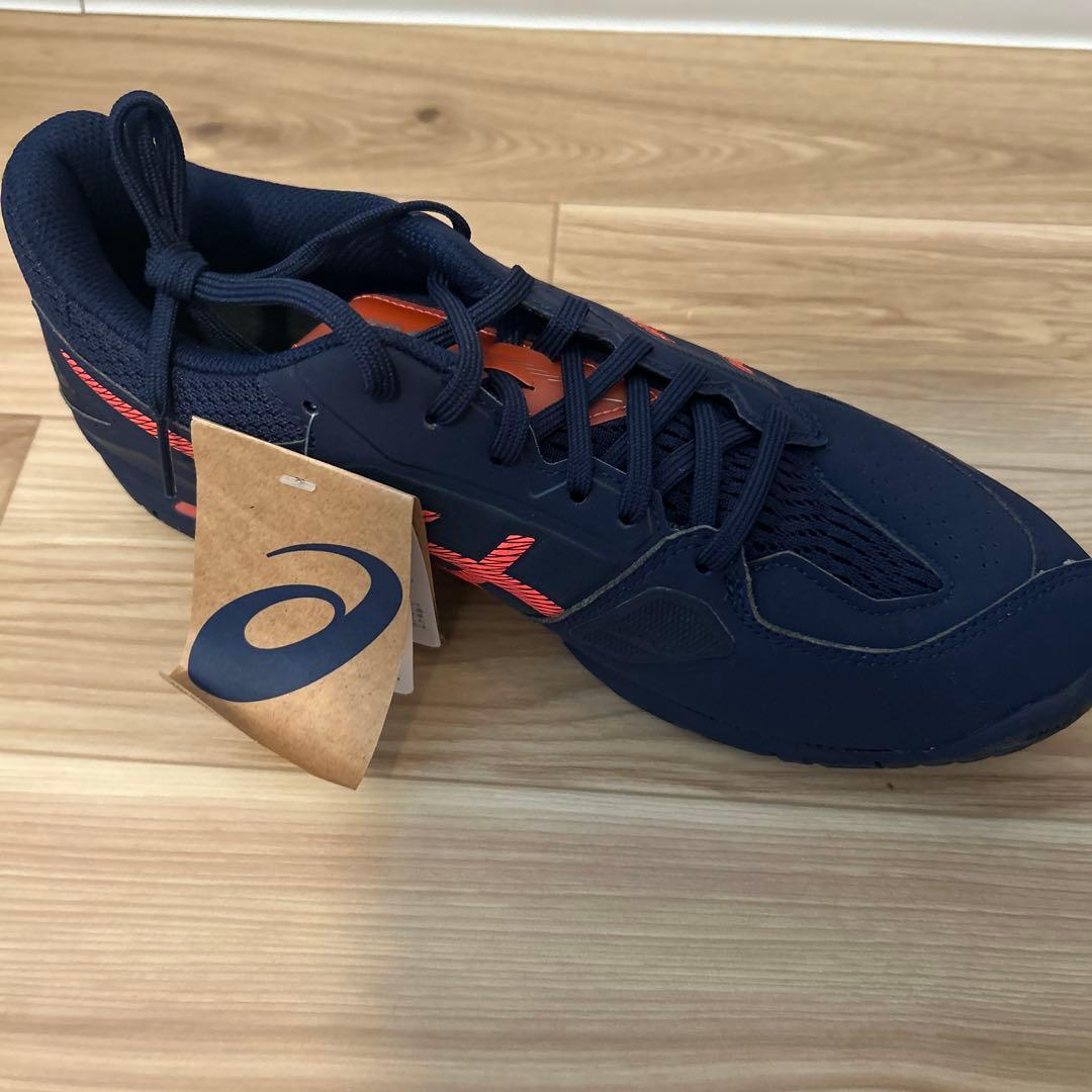 アシックス　テニスシューズ27.5