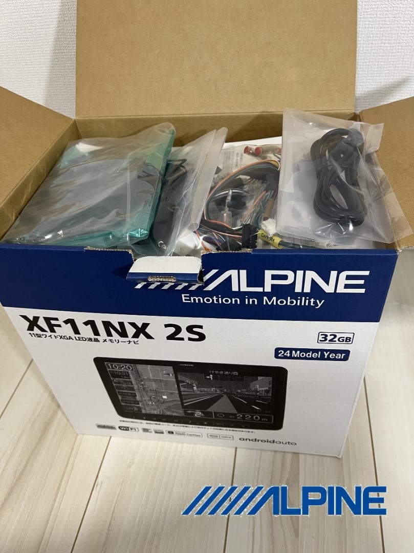 アルパインカーナビ フローティングビッグ XF11NX2S　24年　ハイエース