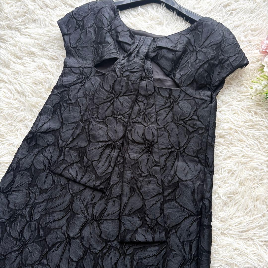 【新品同様】アドーア　花柄　ふくれジャガード バックリボン ワンピース　サンプル