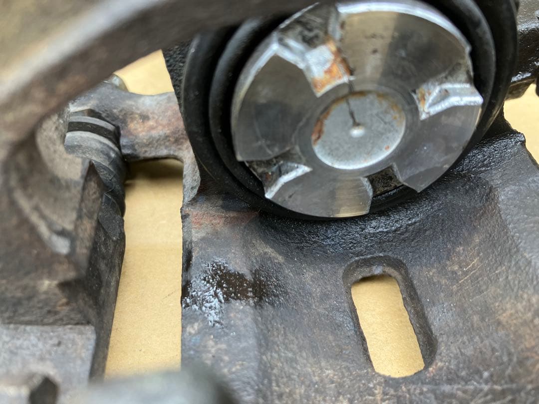 シルビア S15 リアブレーキキャリパー OH済