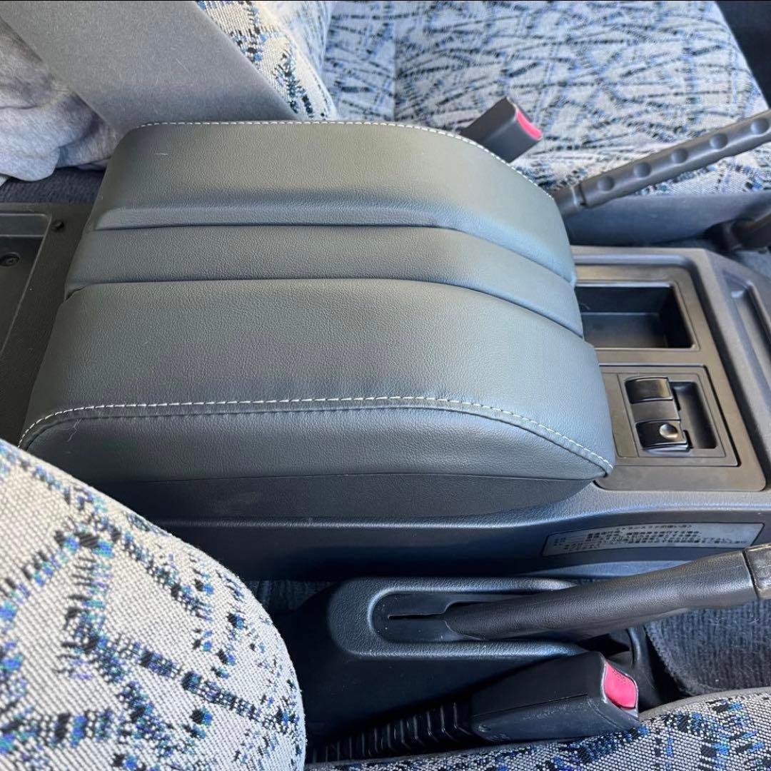 Exceedコンソールリッド デリカスターワゴン P24 P25 P35