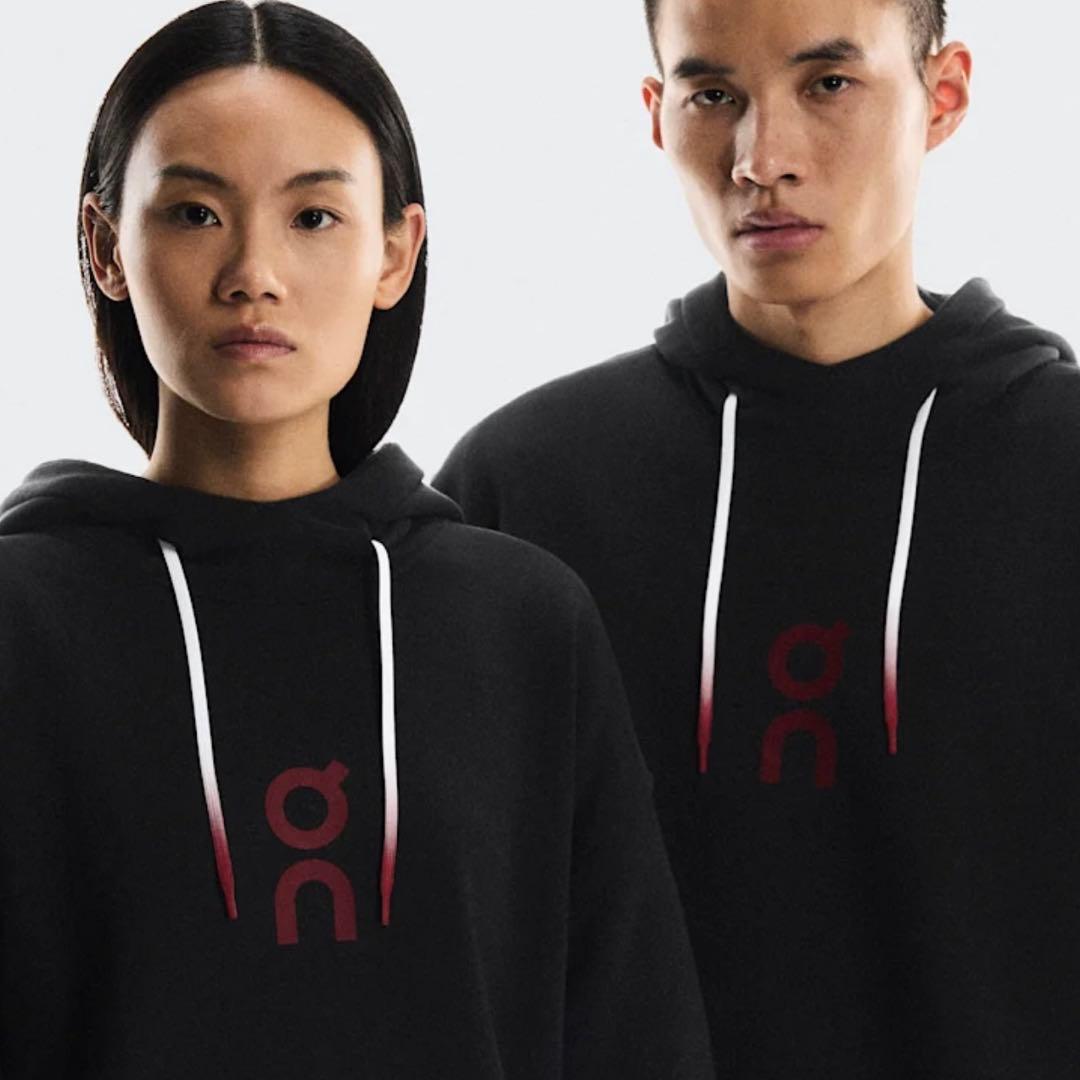 オン　ON 限定パーカー　XS 新品未使用　紙タグ付き