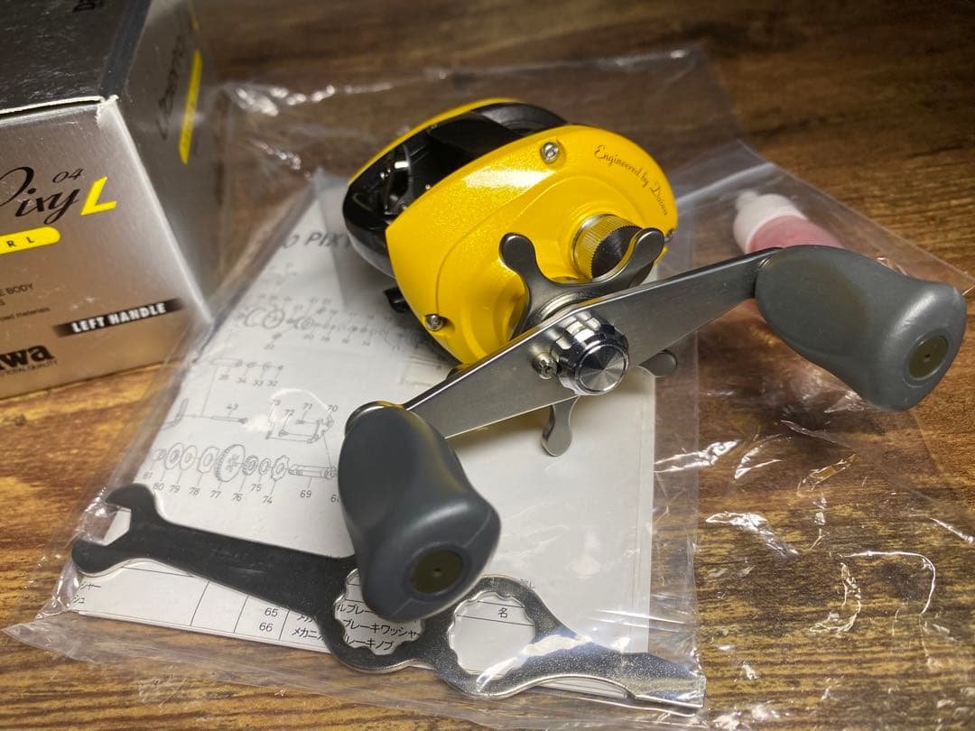 Daiwa 04リベルトピクシー　イエローパール　極美品　左巻き　限定カラー