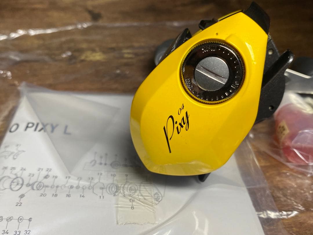 Daiwa 04リベルトピクシー　イエローパール　極美品　左巻き　限定カラー