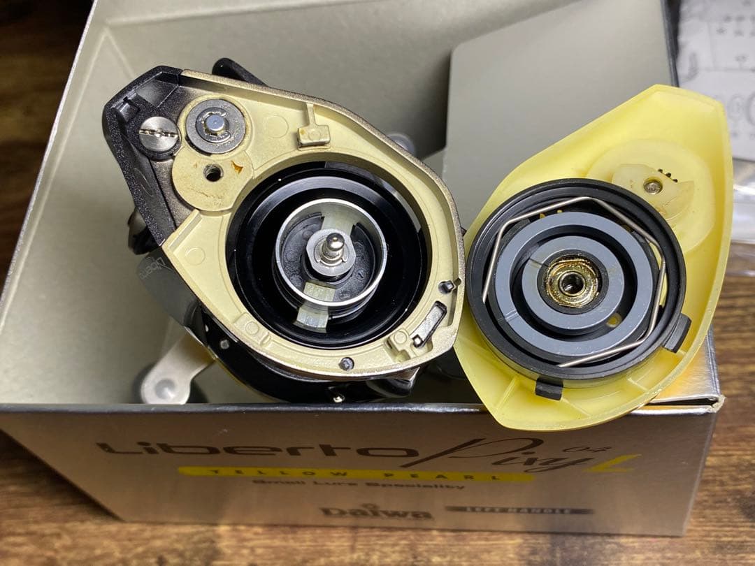 Daiwa 04リベルトピクシー　イエローパール　極美品　左巻き　限定カラー