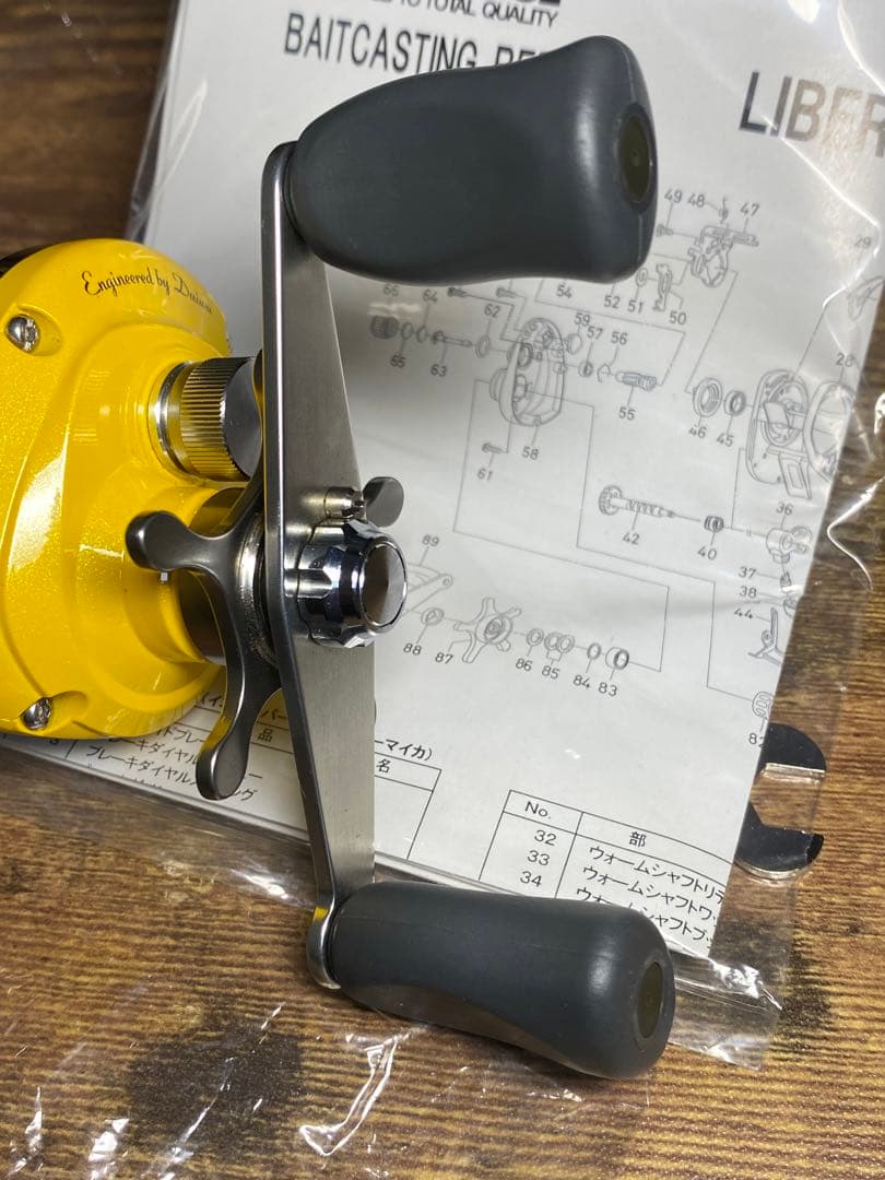 Daiwa 04リベルトピクシー　イエローパール　極美品　左巻き　限定カラー