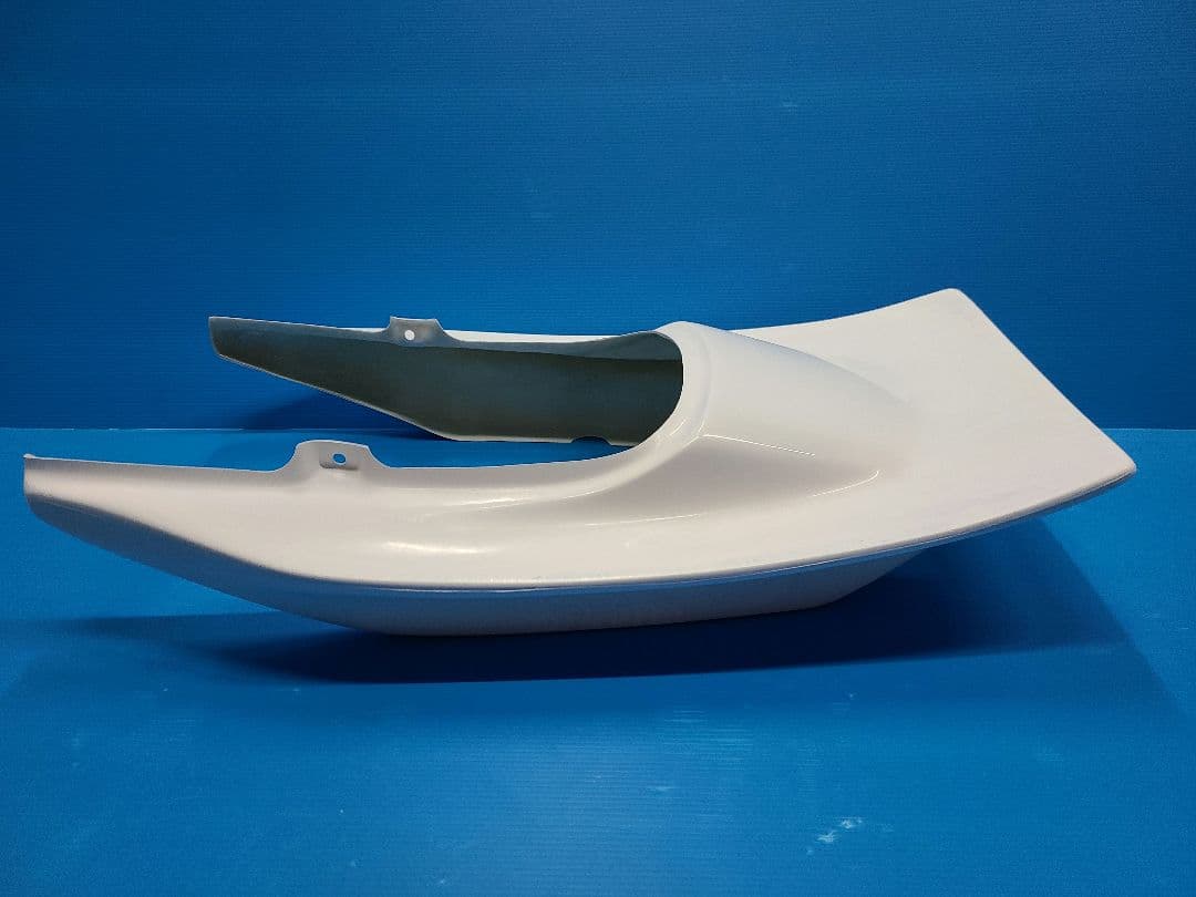 XJR400 ～97 4HM テールカウル 新品 YAMAHA ハネ 羽