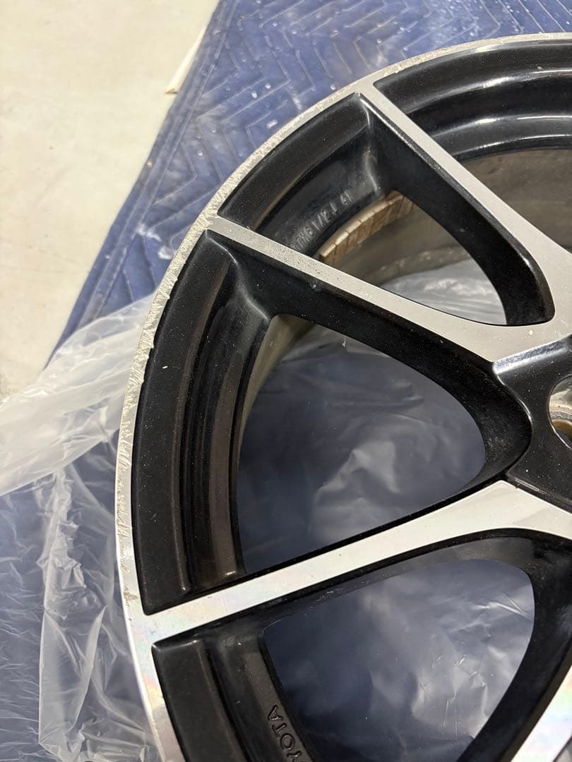 17インチ アクアg's純正ホイール