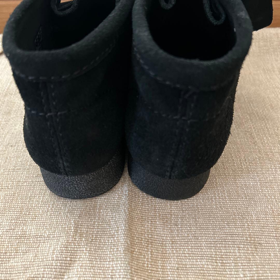 美品！Clarks Wallabees ブラック スエード23.0