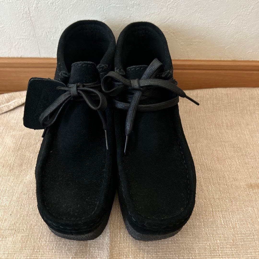 美品！Clarks Wallabees ブラック スエード23.0