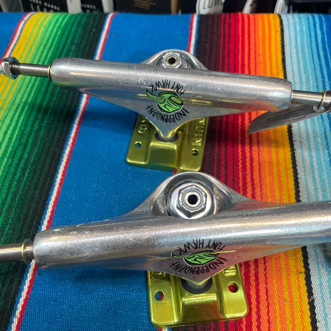 インディーIndependent Hollow トラック144 13,800円