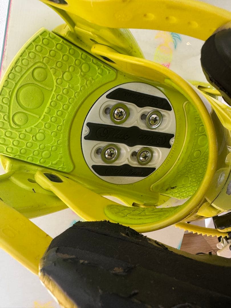 専Salomon OH YEAH ネオンイエロー 143cm FLUX RK30