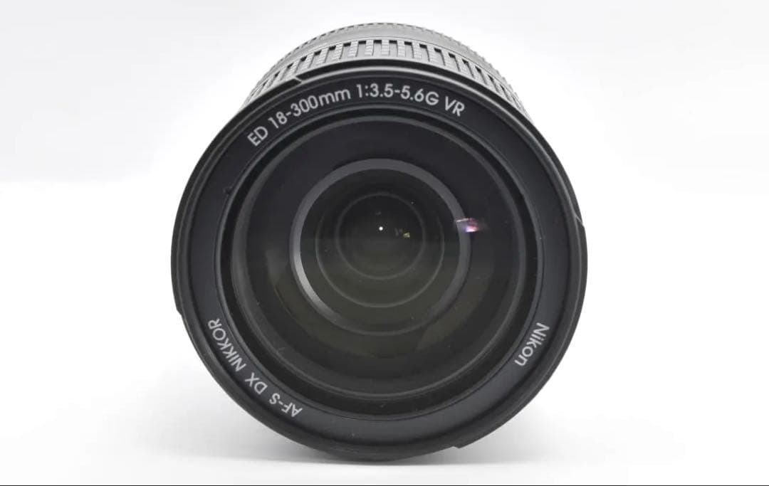 Yuuuuun* 様✨Nikon AF-S DX 18-300mm ED VR