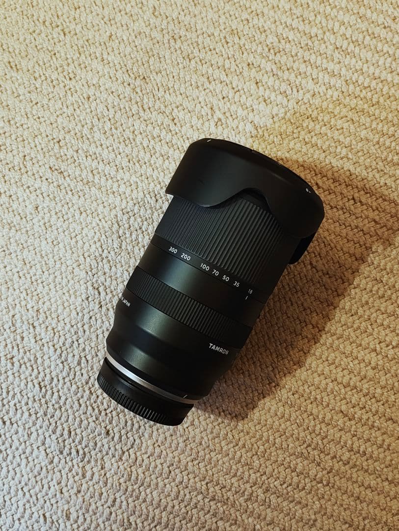 タムロン 18-300mm F/3.5-6.3 Di III-A VC VXD