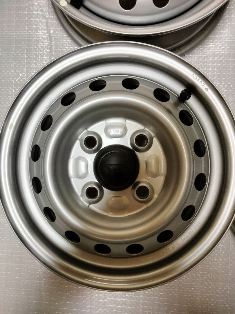 ダイハツ純正12インチ鉄チンホイール4本セット