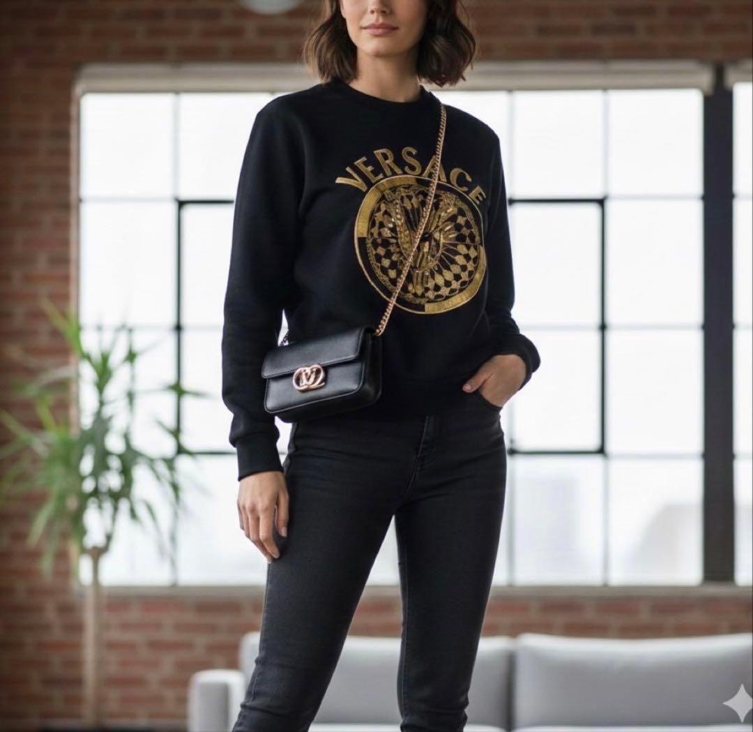 希少サイズ✨VERSACE ヴェルサーチ ゴールド刺繍 スウェット 黒 L