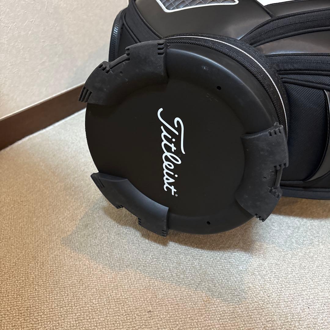 Titleist キャディバッグ 黒白✴︎早い者勝ち✴︎最終値下げ✴︎