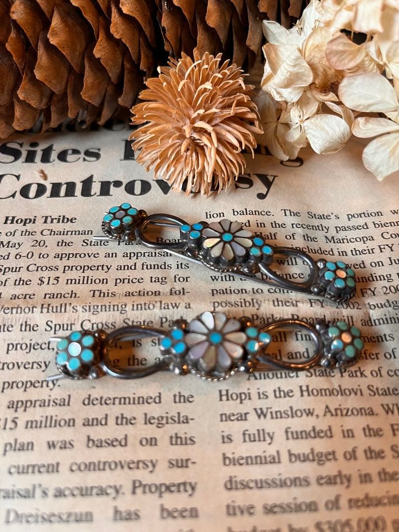 【ヴィンテージ】ズニ　VM DISHTA作フラワーインレイヘアピン2本セット