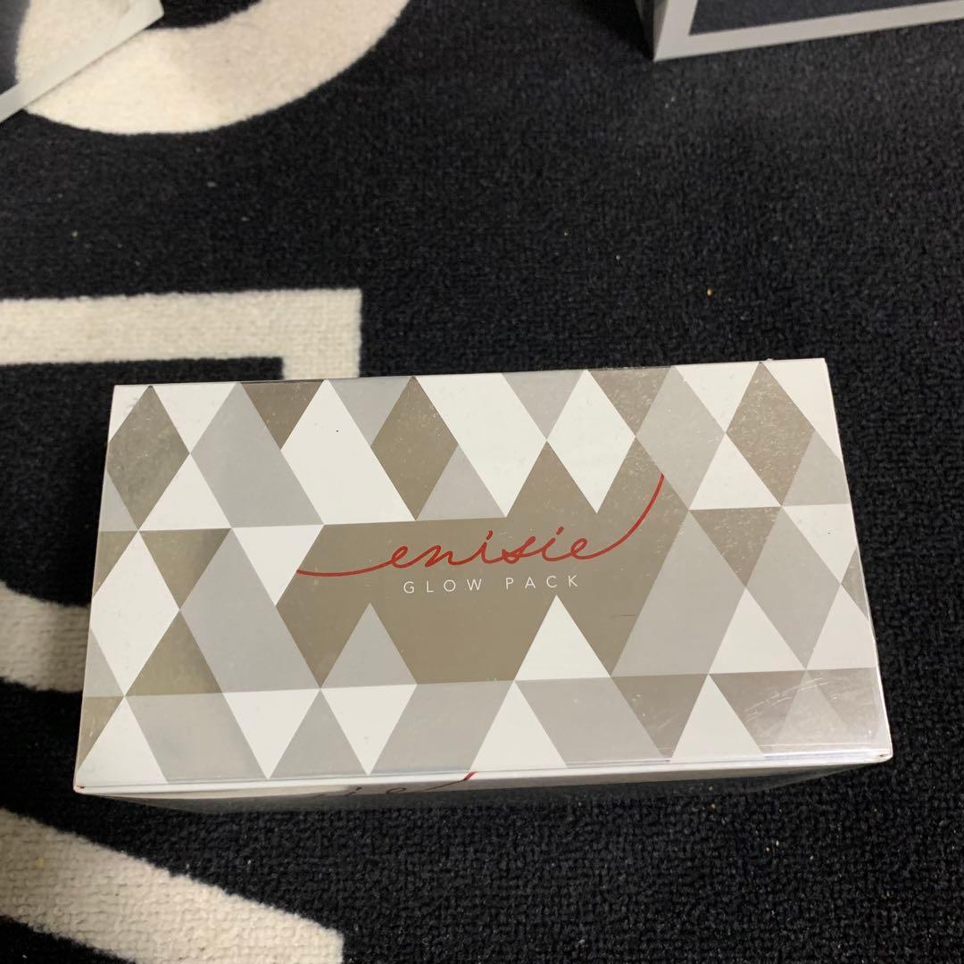 enisie GLOW PACKフェイスマスク 10パック入エニシーグローパック