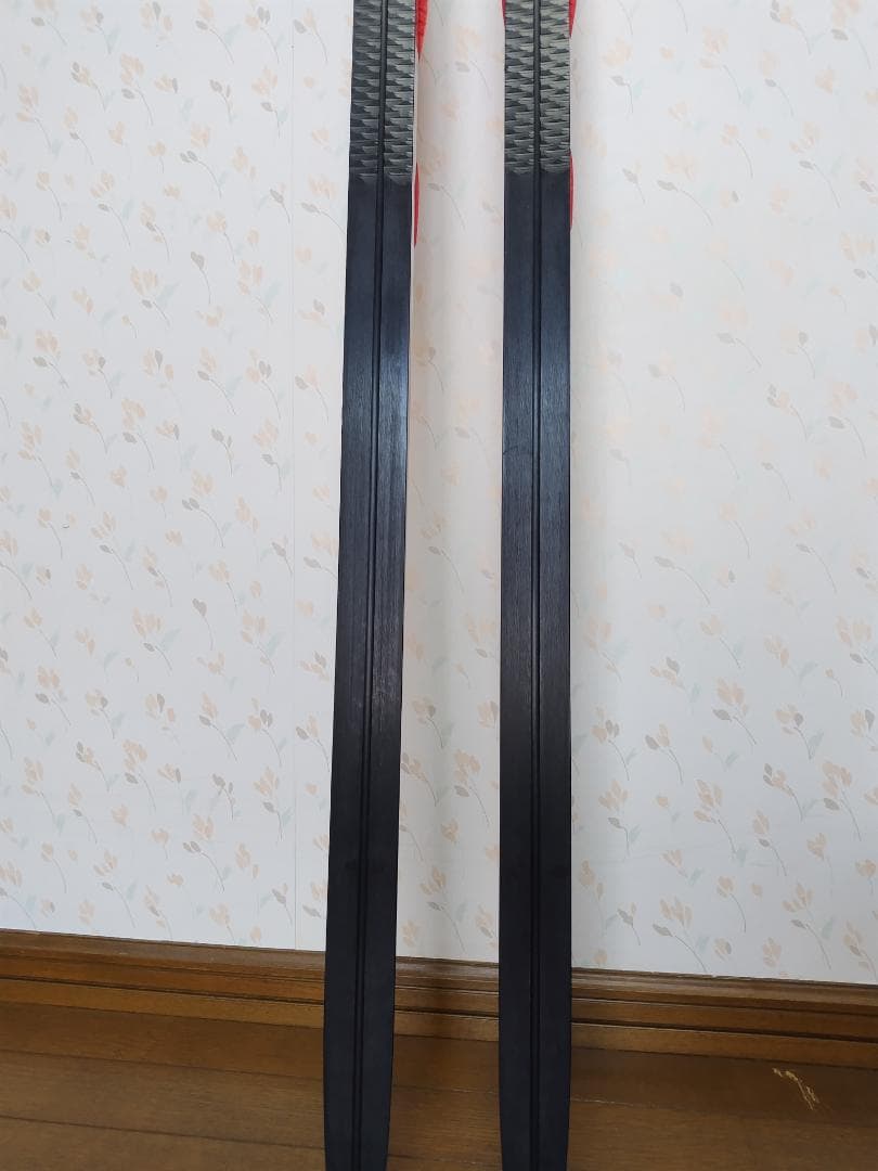 クロスカントリースキー FISCHER　クラシカル　ウロコ板　CROWNクラウン