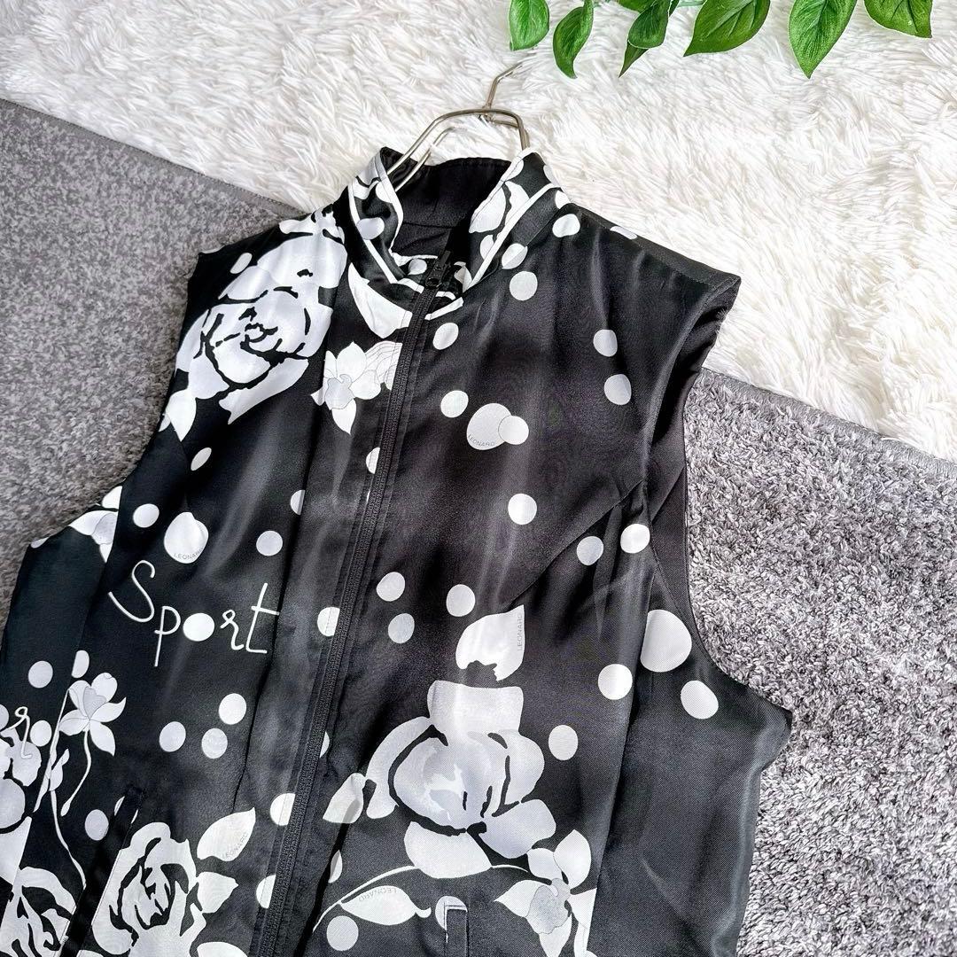 レオナール　リバーシブル　中綿ベスト　花柄　大きいサイズ　42 黒