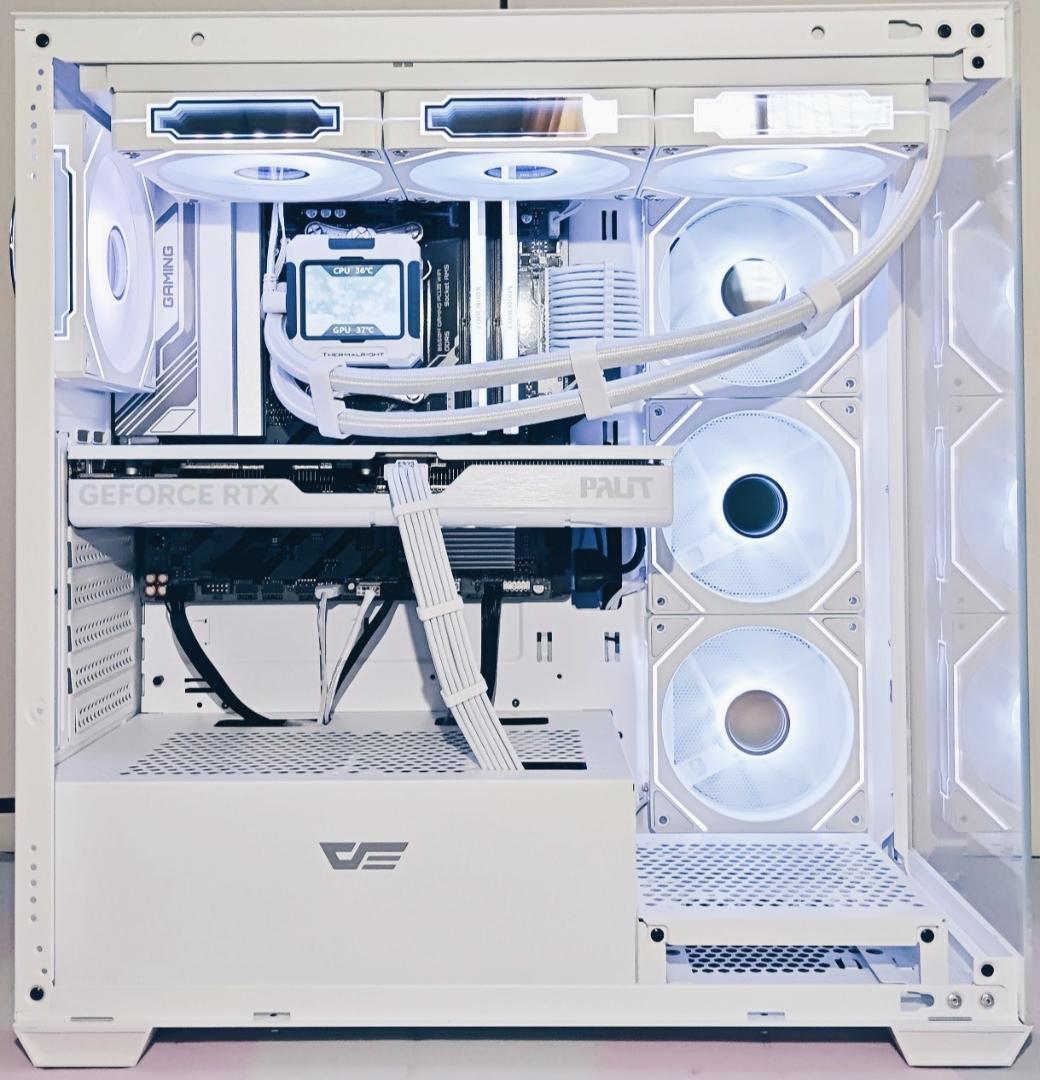 【新品】高性能ゲーミングPC RTX5070 Ryzen7 9700X