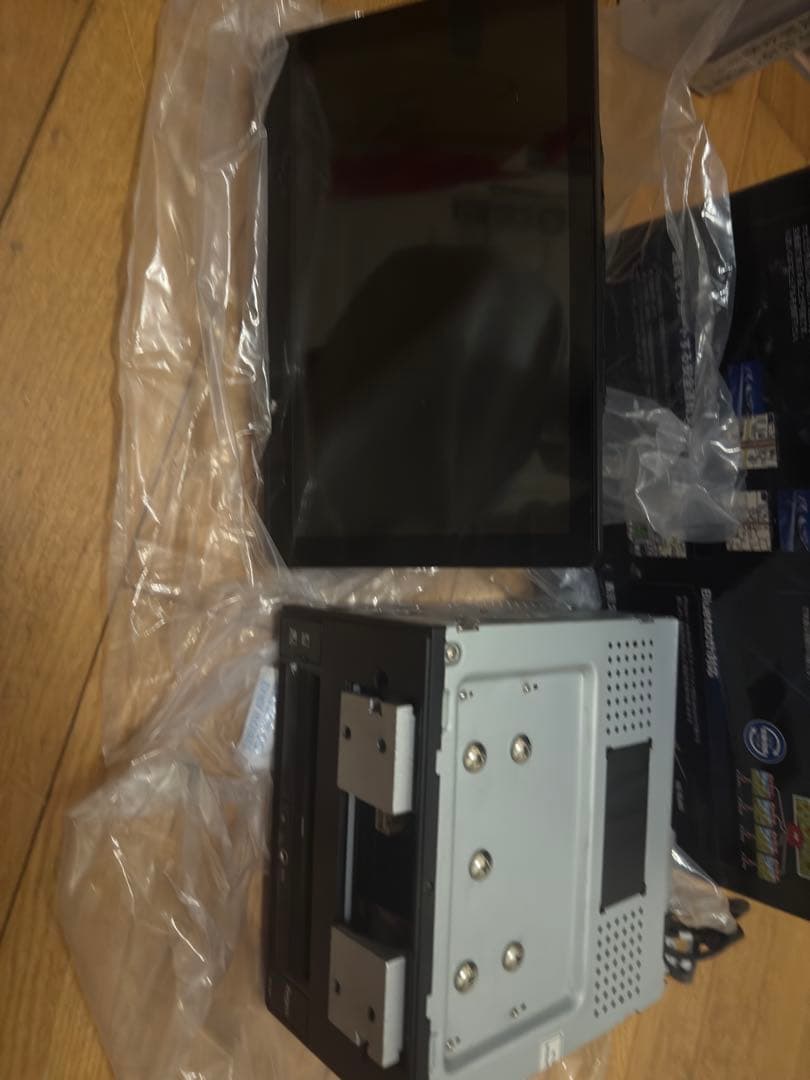 Regeo AZ-921 9インチ フローティング ナビ