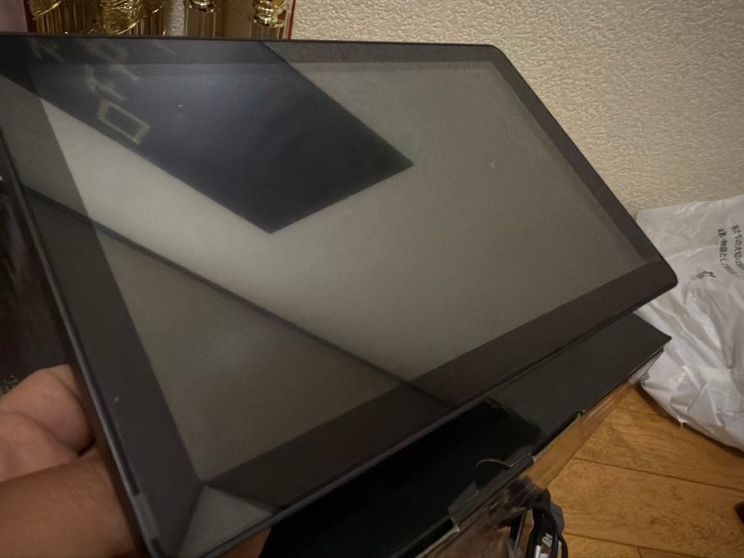 Regeo AZ-921 9インチ フローティング ナビ