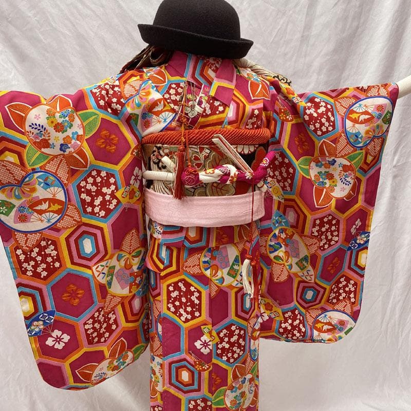 508ag49◎七五三 七歳 女児 アンティーク着物&丸帯 総柄 赤紫◎