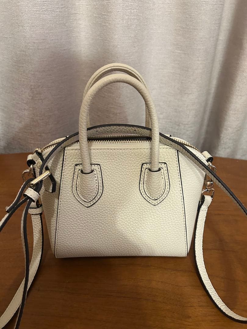 HAYNI ヘイニ　Baby Shiena ベイビーシエナ　アイボリー