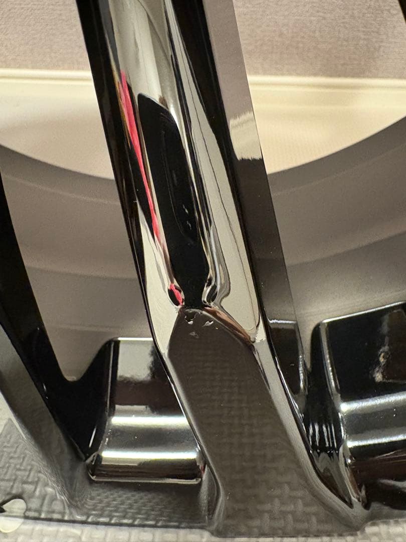 19インチ ブラック/シルバー アルミホイール