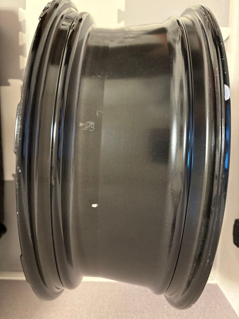 19インチ ブラック/シルバー アルミホイール