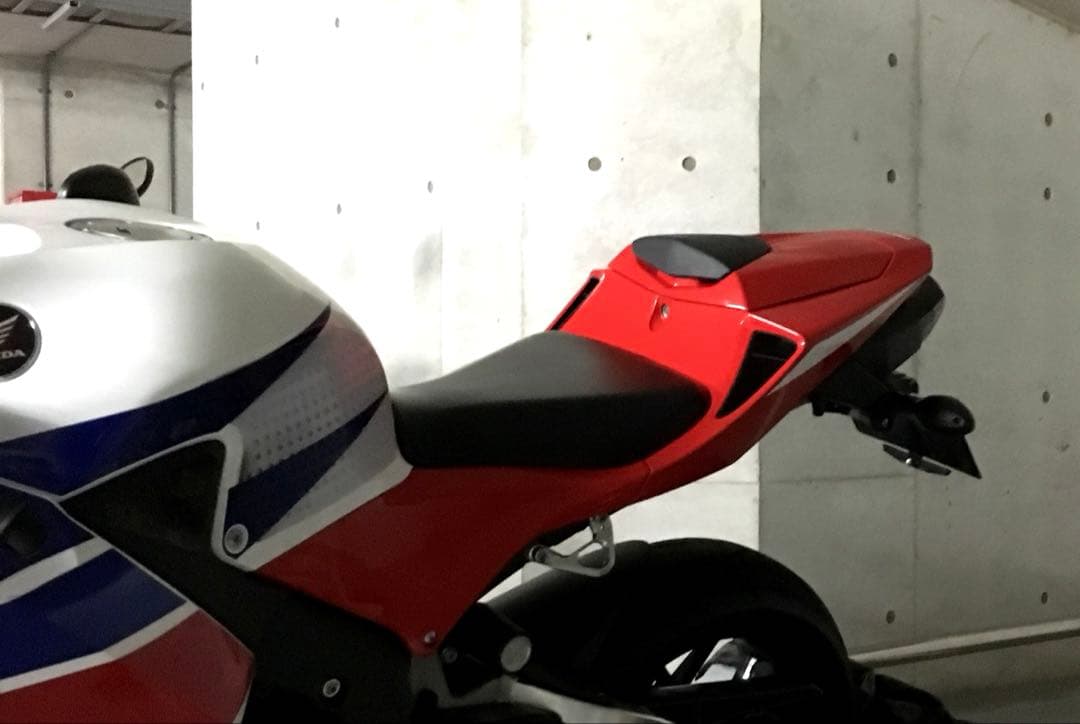 cbr600rr 純正シングルシートカウル