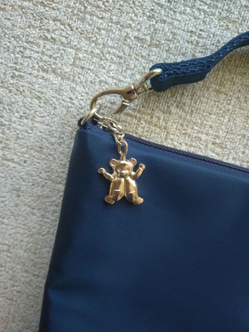 【新品未使用】フェイラー FEILER 学校フェイラー ハイジ スマホショルダー