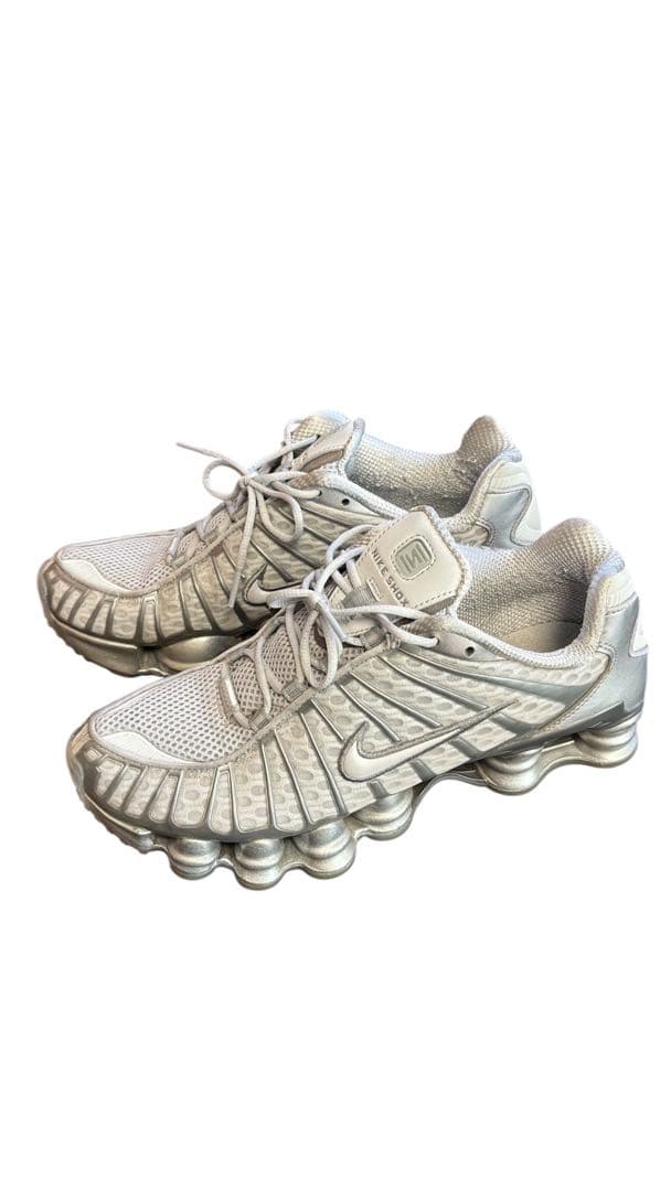 NIKE WMNS SHOX TL シルバー