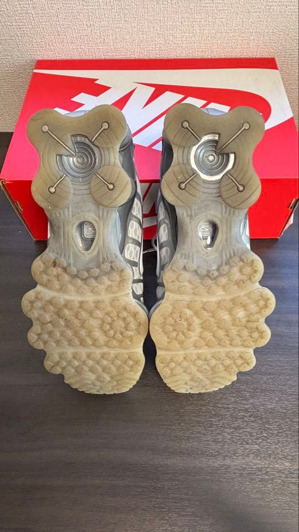 NIKE WMNS SHOX TL シルバー