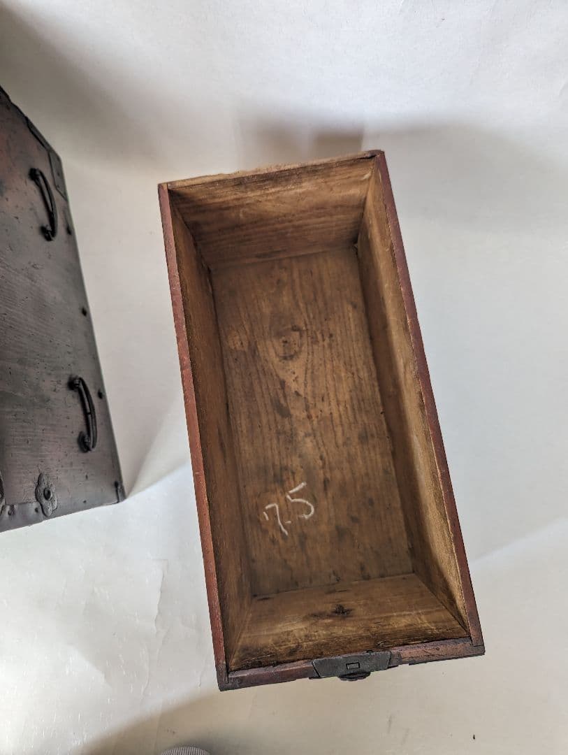 銭箱 古道具 アンティーク 小物入れ 貯金箱 古民具