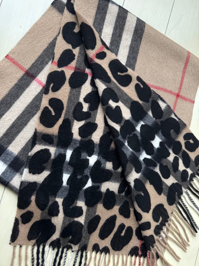 バーバリー ノバチェック レオパード リバーシブルカシミヤ マフラー