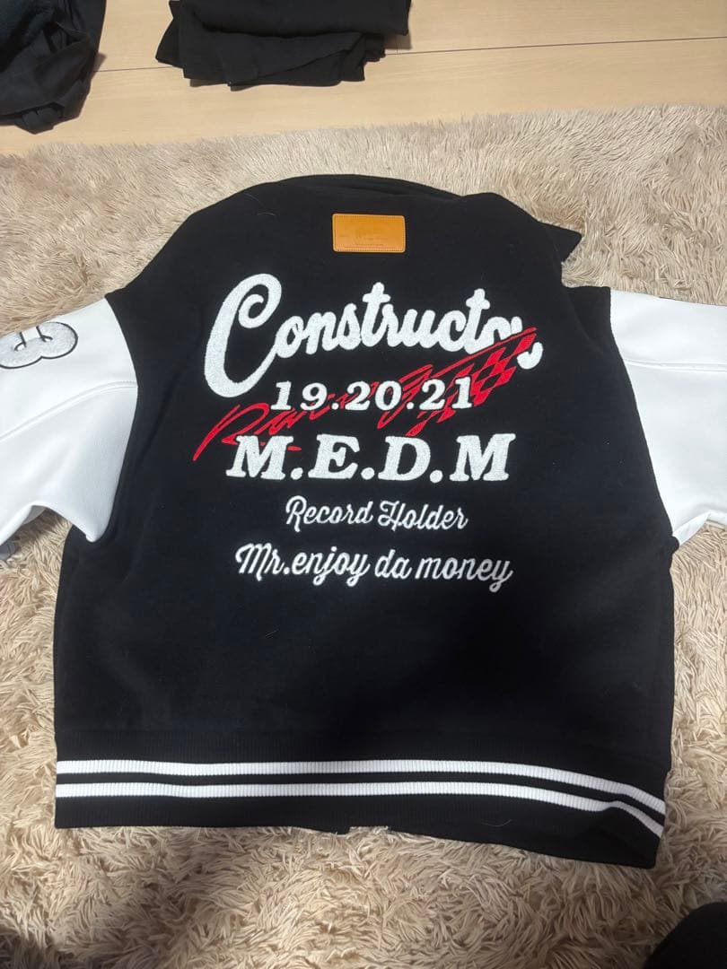 MEDM スタジャン