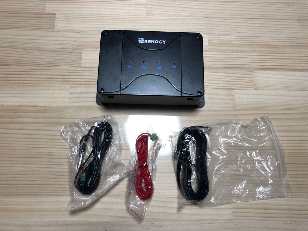 RENOGY 50A DCC MPPT チャージコントローラー内蔵　走行充電器