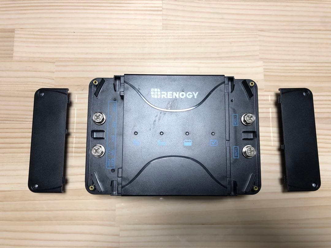 RENOGY 50A DCC MPPT チャージコントローラー内蔵　走行充電器