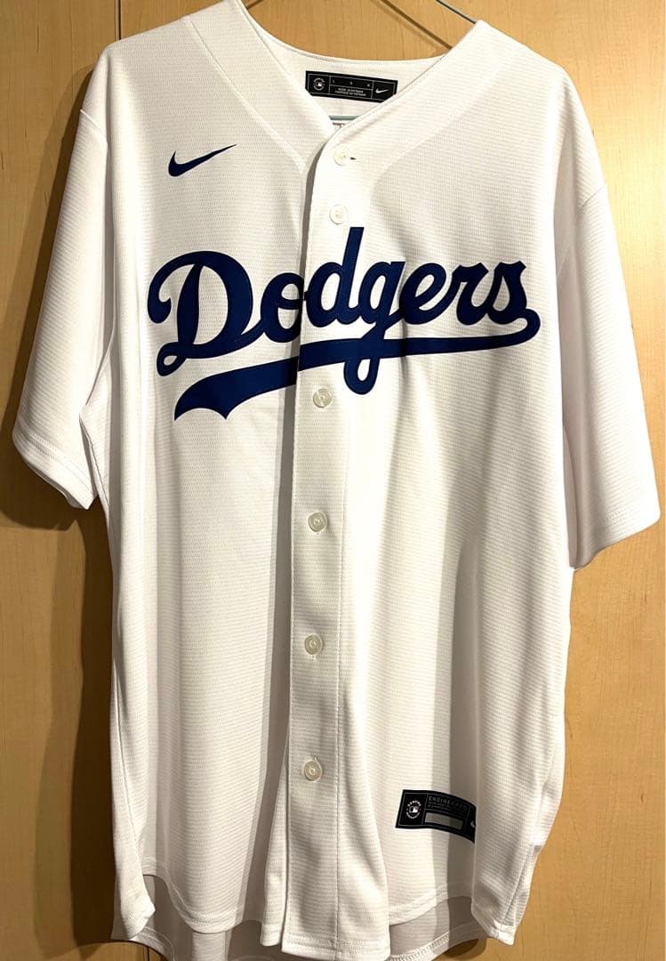 【新品、未使用】ドジャース ユニフォーム 山本由伸 現地公式ショップ購入 L