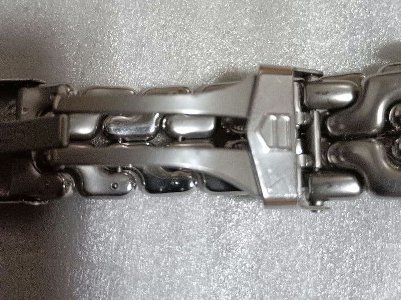 TAG Heuer プロフェッショナル 200m 腕時計ケース＆カード付。