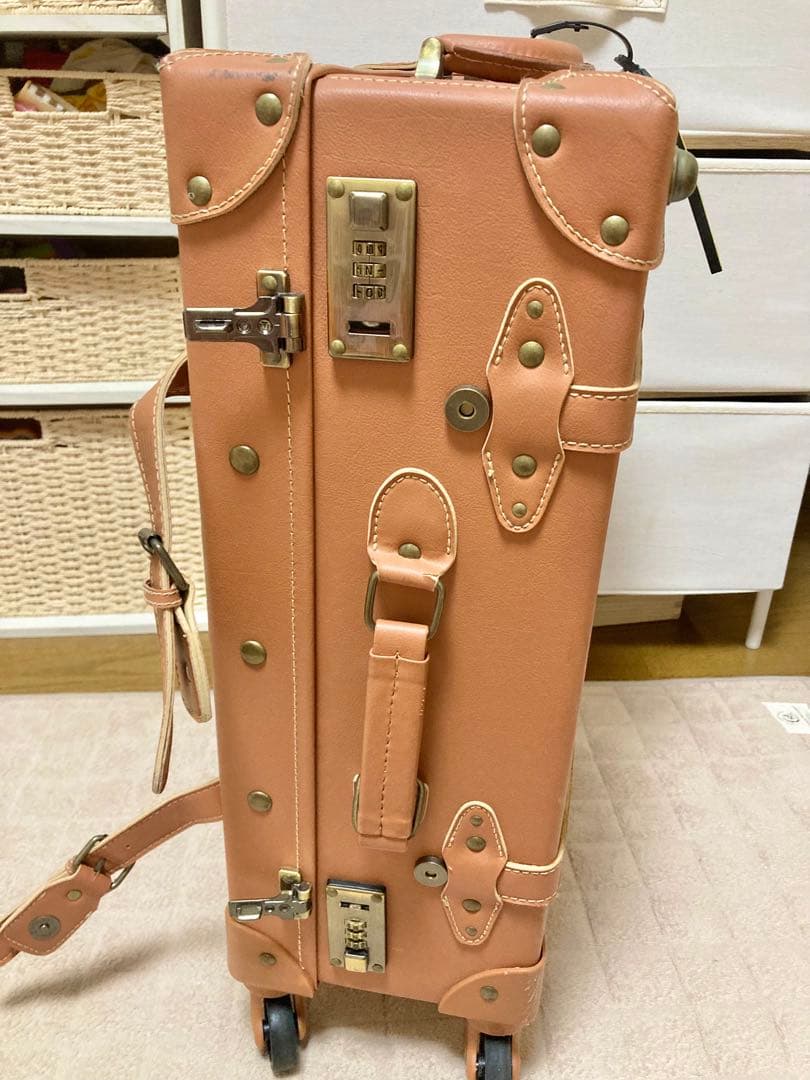 ポケモン トランク型キャリーケース　Pokémon Colorfultrip