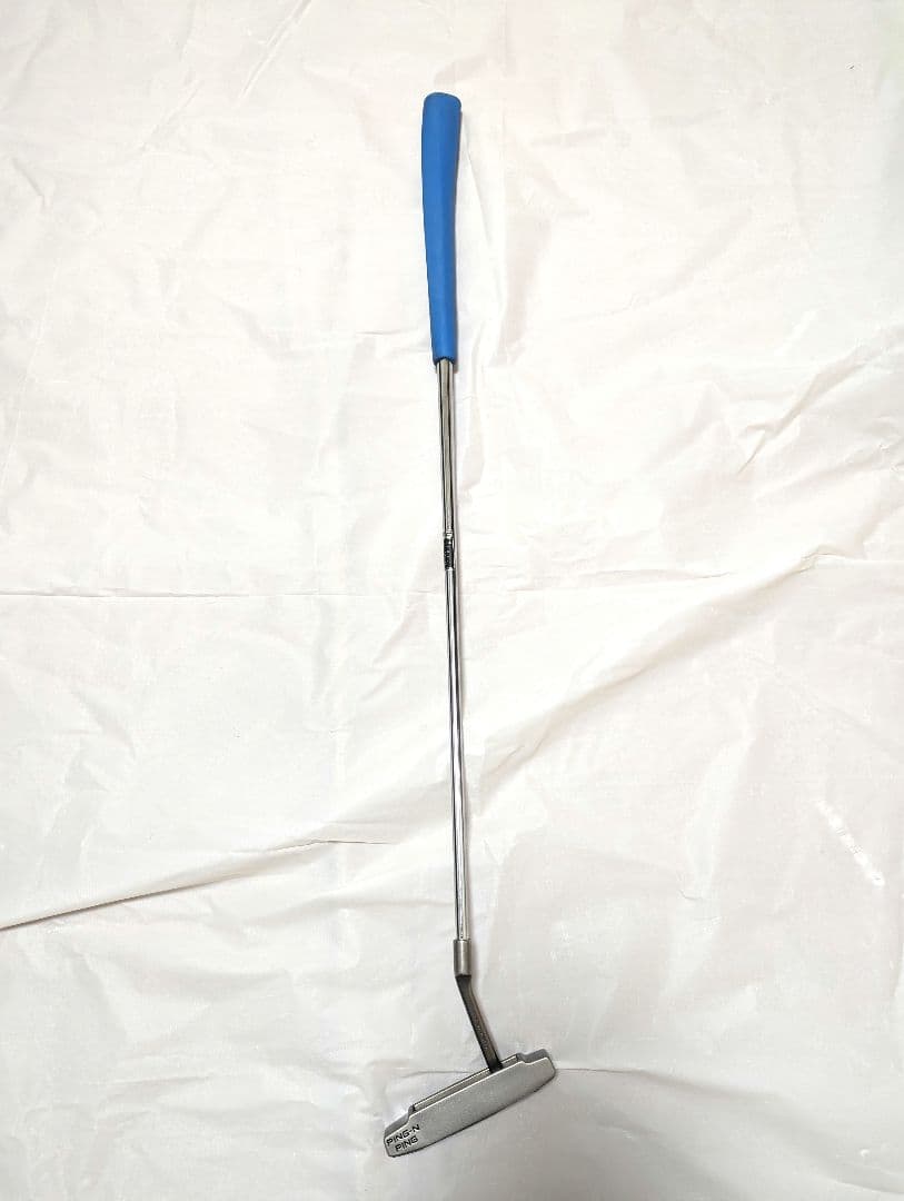 PING パター 青いグリップ
