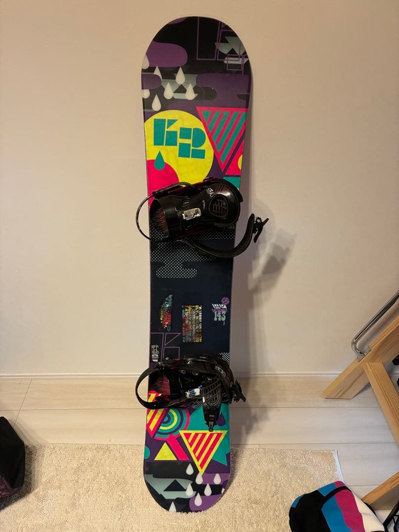 K2 スノーボード カラフルデザイン