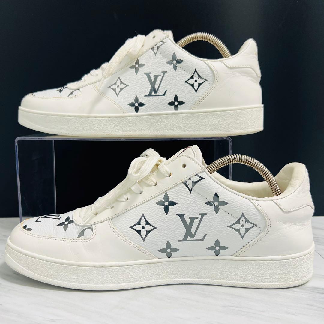 極美品 ルイヴィトン リヴォリライン モノグラム スニーカー 25.0相当