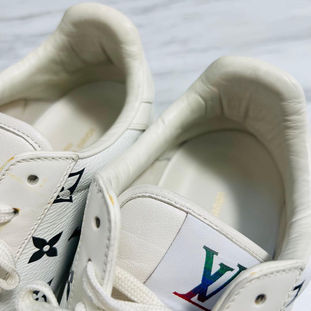 極美品 ルイヴィトン リヴォリライン モノグラム スニーカー 25.0相当