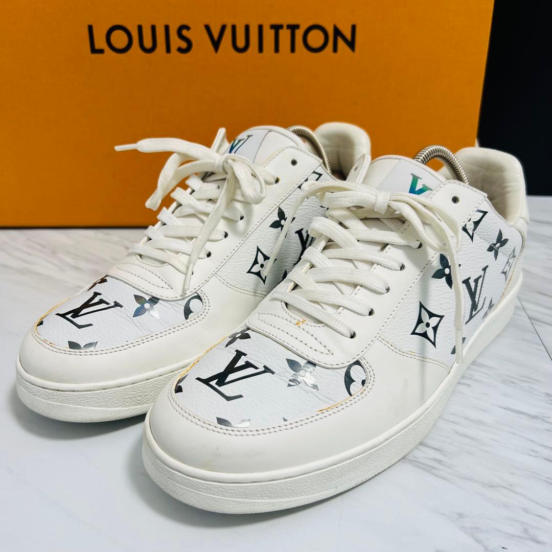 極美品 ルイヴィトン リヴォリライン モノグラム スニーカー 25.0相当