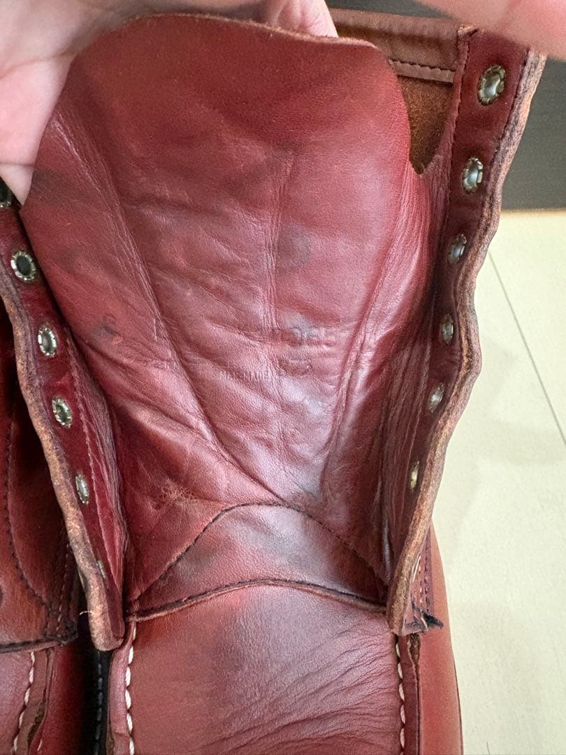 レッドウィング875 表　半円犬タグ　8E 手入れ済